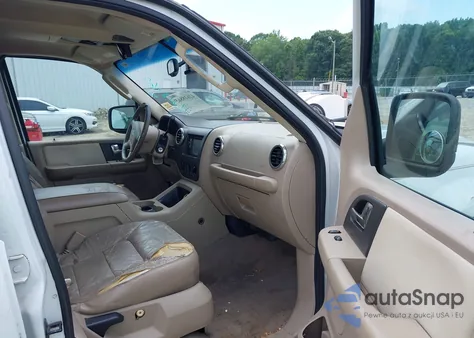 2004 Ford Expedition Xlt z USA, uszkodzony, nr VIN 1FMRU15W54LB58767